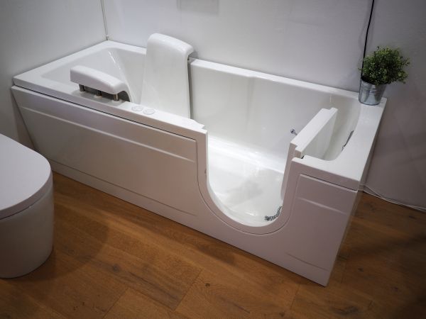 Cost of Walk In Tub Repair in Silver Spring