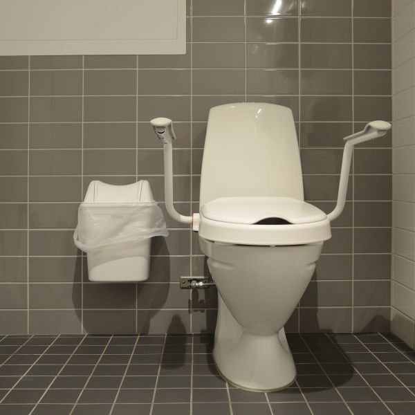 Cost of Commercial Toilet Repair in Silver Spring